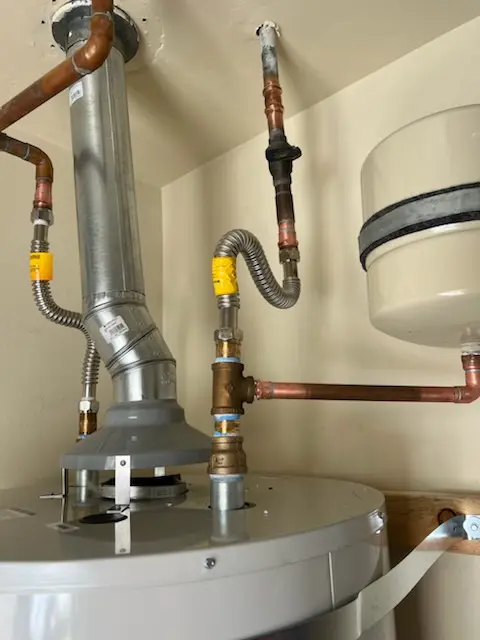 Water heater installation and plumbing repair in Wickliff